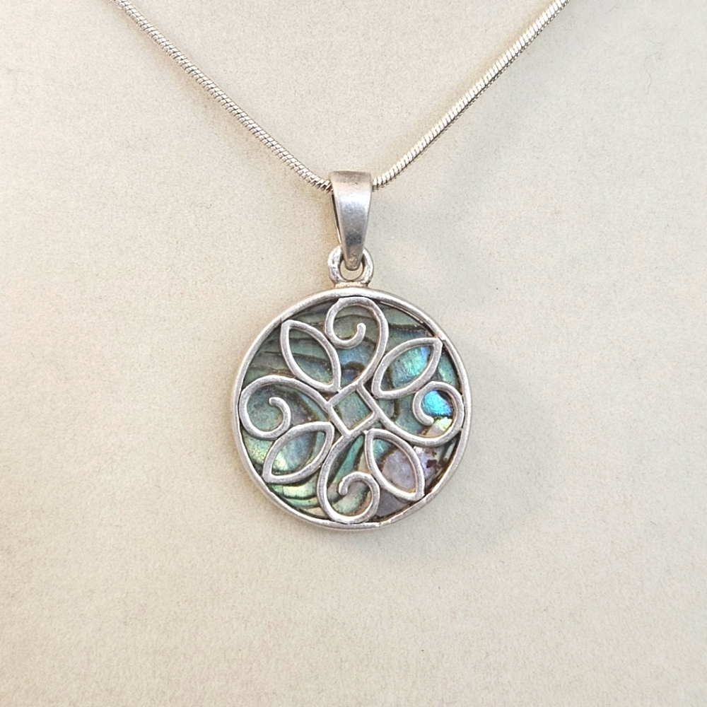 Sterling Silver Abalone Pendant & 925 18" Snake Chain Necklace